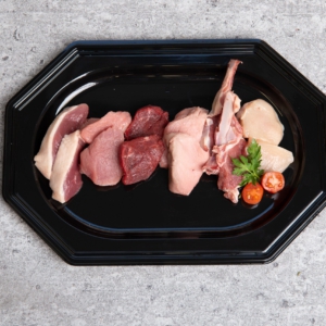 Gourmetschotel "Deluxe", 1 persoon, ca. 300 gram: rosé kalfsoester, kogelbiefstuk, varkenshaas, eendenborst, kipfilet en lamsrack